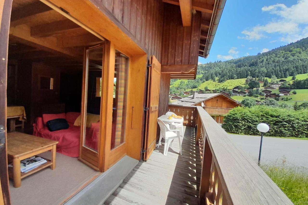 CHARMANT CHALET près des pistes ! La Clusaz Extérieur photo